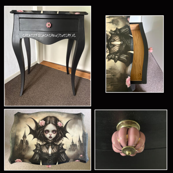 Hoge tafel met lade Gothic girl - Afbeelding 2